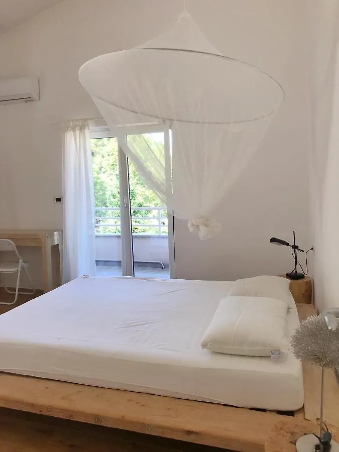 Villa Parenzo 150Mt Dal Mare 8Min Piedi Dal Centro بوريتش 0*,  كرواتيا