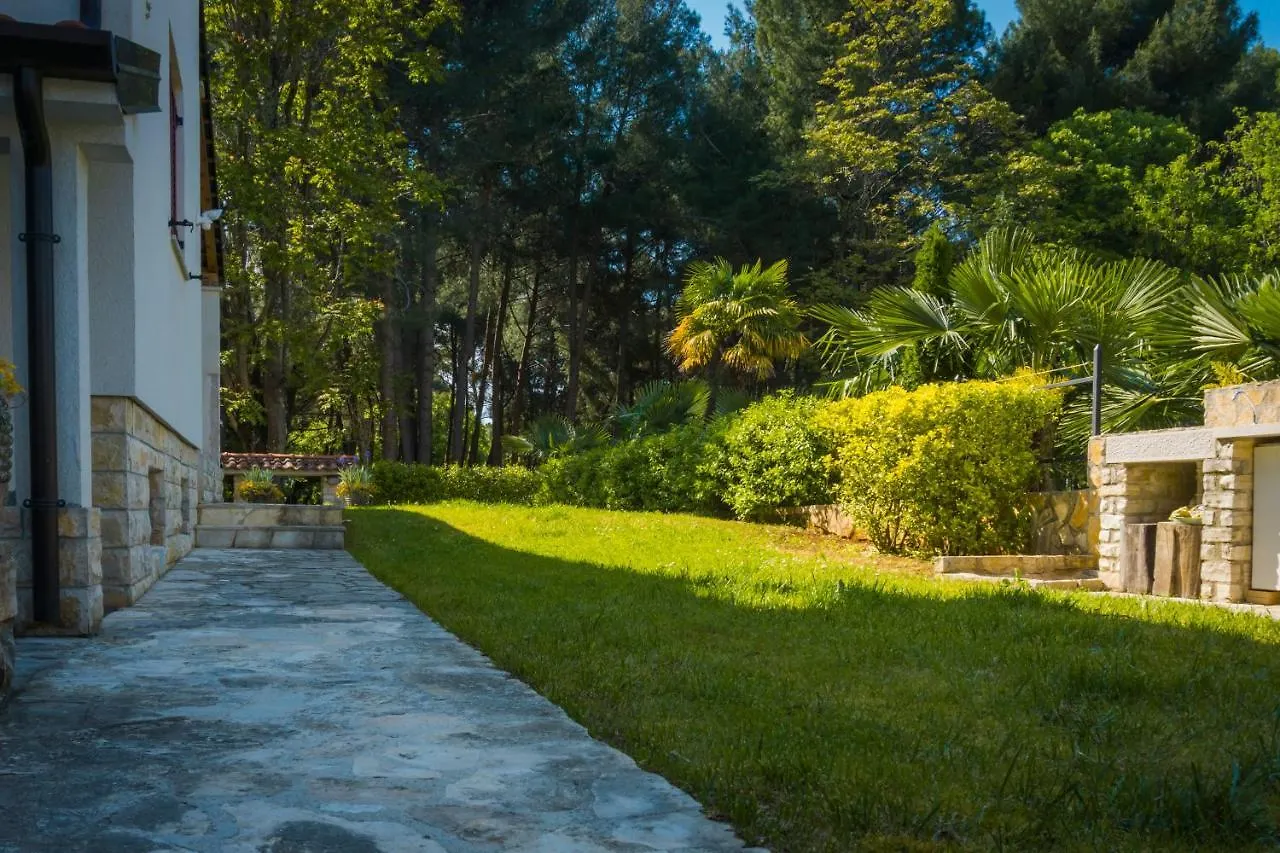 Villa Parenzo 150Mt Dal Mare 8Min Piedi Dal Centro بوريتش